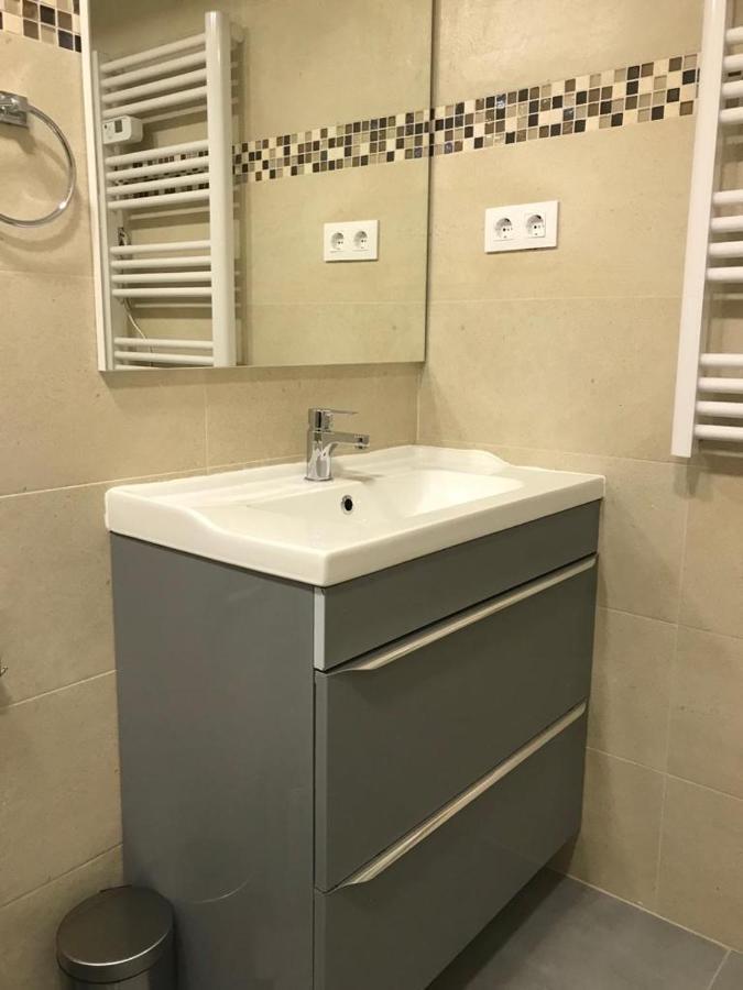 Apartamento Expectacular,Centrico,Nuevo 5 Min A Pie De La Laurel Vivienda De Uso Turistico Logroño Eksteriør billede
