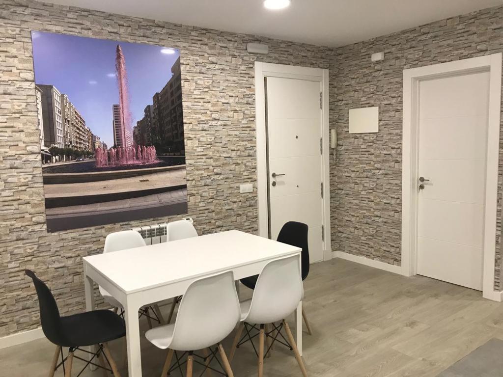 Apartamento Expectacular,Centrico,Nuevo 5 Min A Pie De La Laurel Vivienda De Uso Turistico Logroño Eksteriør billede
